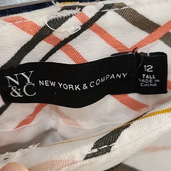 New York & Co White Printed Dress Pants size 12T - Picture 7 of 7